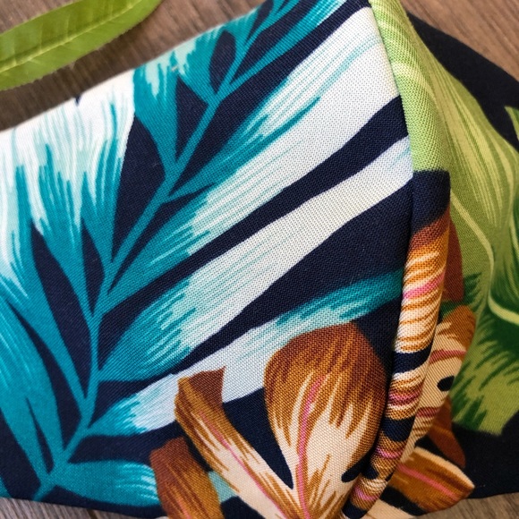 1  cotton face mask handmade Hawaiian hibiscus - Picture 2 of 4